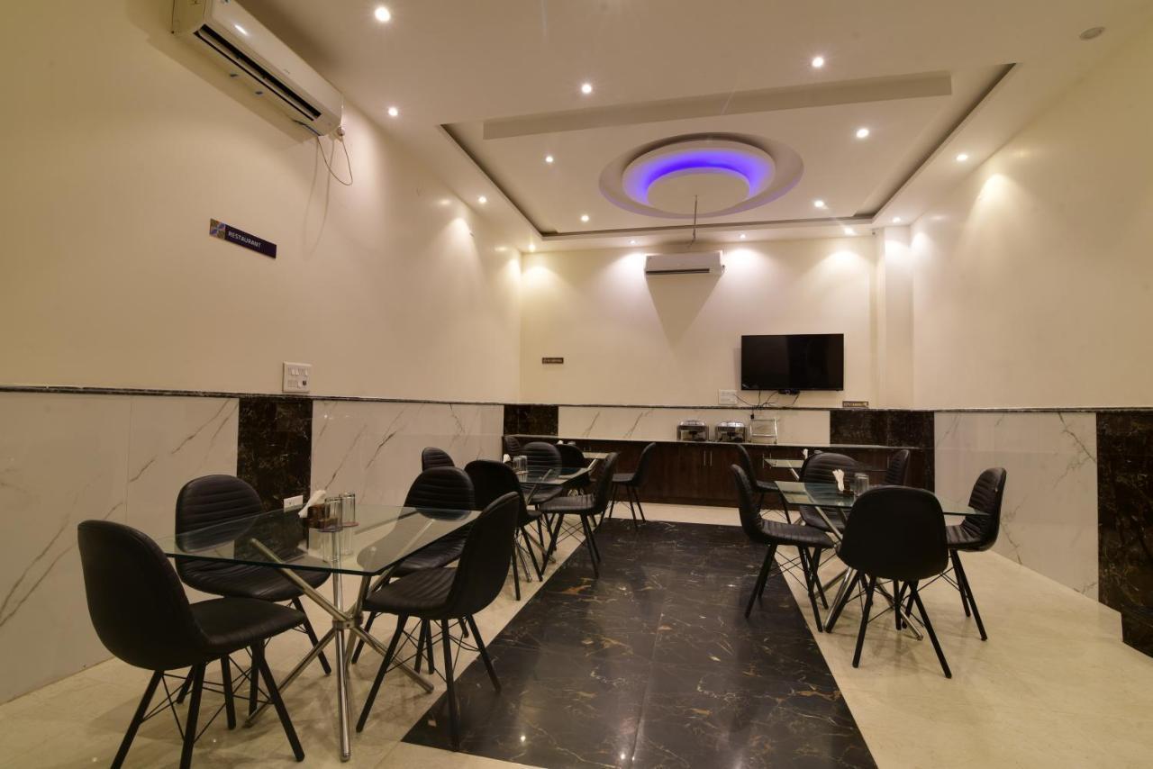 Olivia Hotels At Delhi Airport Yeni Delhi Dış mekan fotoğraf